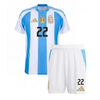 Camisa de Futebol Argentina Lautaro Martinez #22 Equipamento Principal Infantil Copa America 2024 Manga Curta (+ Calças curtas)